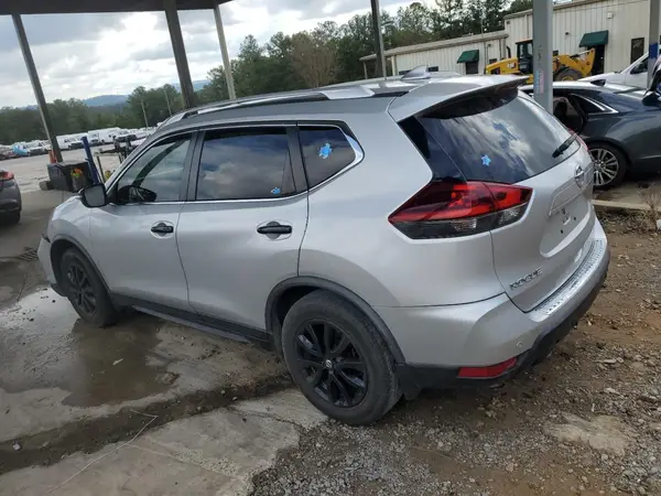 JN8AT2MT9LW015565 2020 NISSAN ROGUE - Image 2