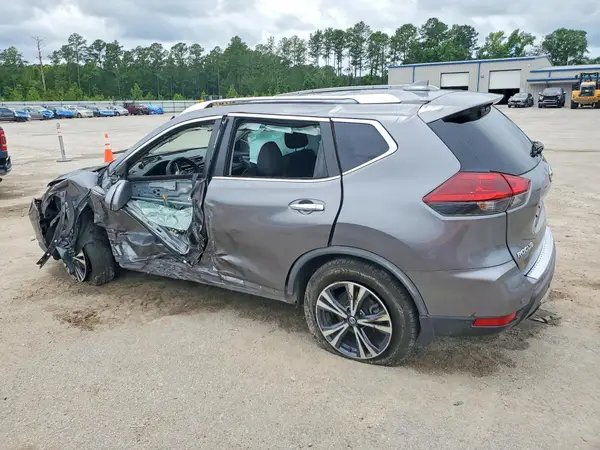 JN8AT2MT9LW016800 2020 NISSAN ROGUE - Image 2