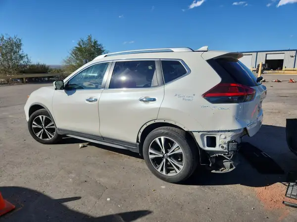 JN8AT2MT9LW031913 2020 NISSAN ROGUE - Image 2