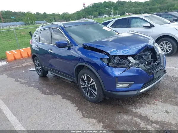 JN8AT2MT9LW041311 2020 NISSAN ROGUE - Image 1