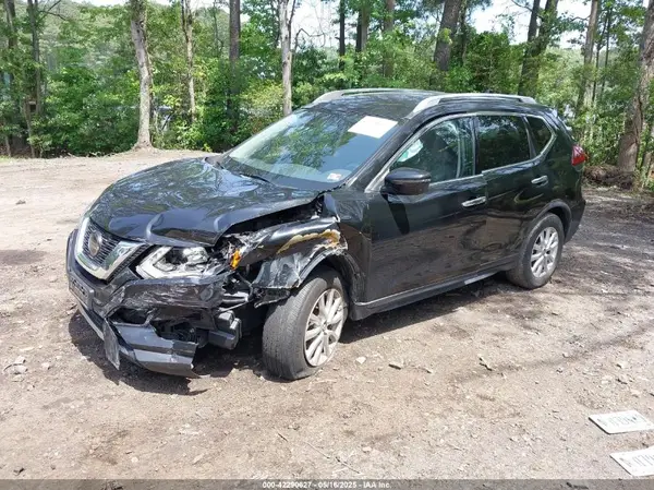 JN8AT2MT9LW041728 2020 NISSAN ROGUE - Image 2