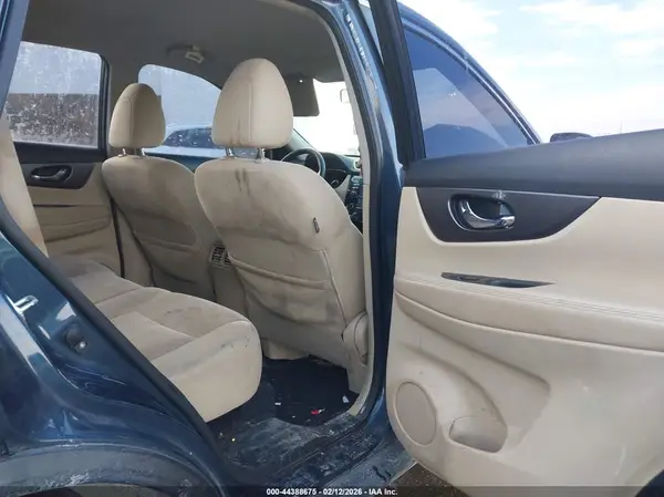 JN8AT2MTXGW005536 2016 NISSAN ROGUE - Image 8