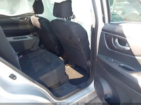 JN8AT2MTXGW005939 2016 NISSAN ROGUE - Image 8
