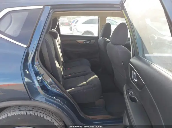 JN8AT2MTXGW014799 2016 NISSAN ROGUE - Image 8
