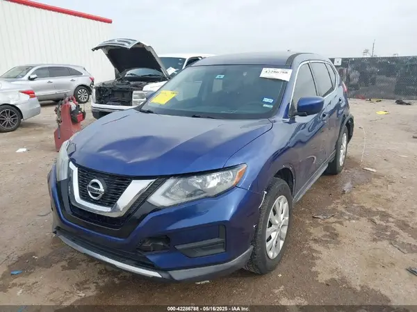 JN8AT2MTXHW131820 2017 NISSAN ROGUE - Image 2