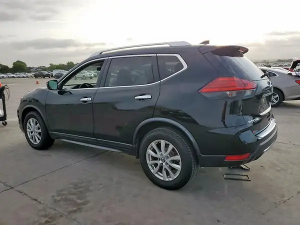 JN8AT2MTXHW131879 2017 NISSAN ROGUE - Image 2