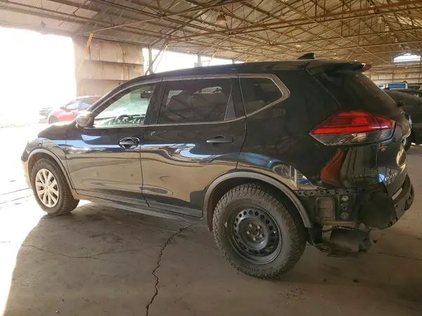 JN8AT2MTXHW137410 2017 NISSAN ROGUE - Image 2