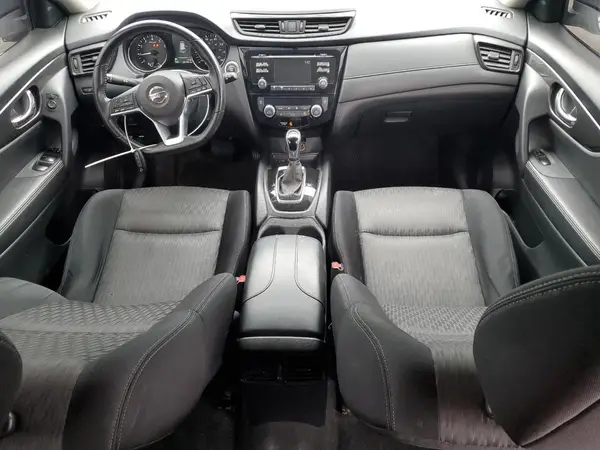 JN8AT2MTXHW139495 2017 NISSAN ROGUE - Image 8