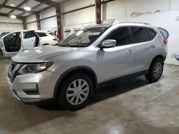 JN8AT2MTXHW140873 2017 NISSAN ROGUE - Image 1