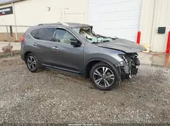 JN8AT2MTXHW141747 2017 NISSAN ROGUE