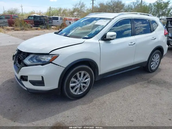 JN8AT2MTXHW143403 2017 NISSAN ROGUE - Image 2