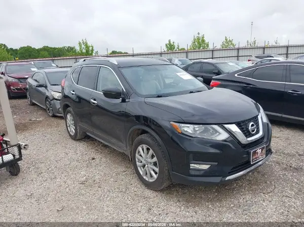 JN8AT2MTXHW144471 2017 NISSAN ROGUE - Image 1