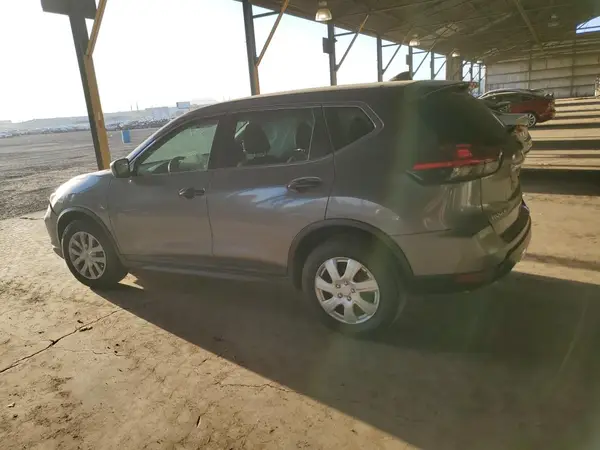 JN8AT2MTXHW145457 2017 NISSAN ROGUE - Image 2