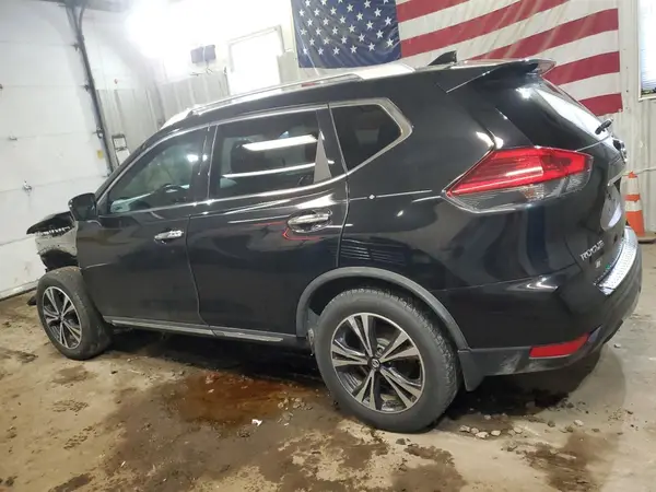 JN8AT2MTXHW147922 2017 NISSAN ROGUE - Image 2