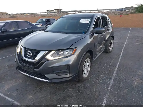 JN8AT2MTXHW148665 2017 NISSAN ROGUE - Image 2