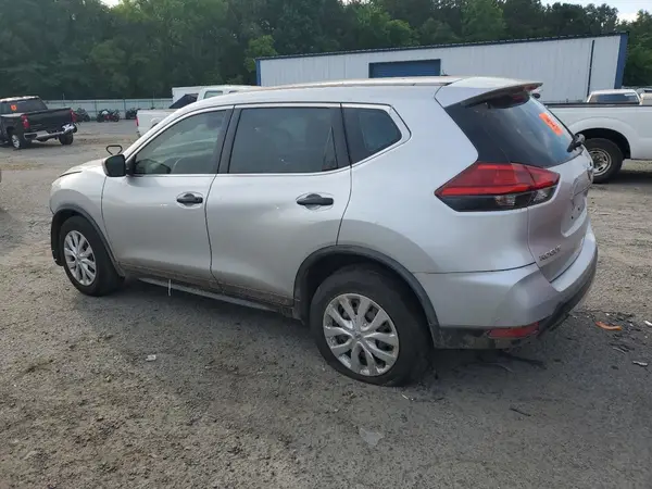 JN8AT2MTXHW148925 2017 NISSAN ROGUE - Image 2