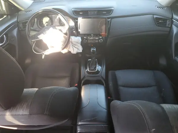JN8AT2MTXHW149170 2017 NISSAN ROGUE - Image 8