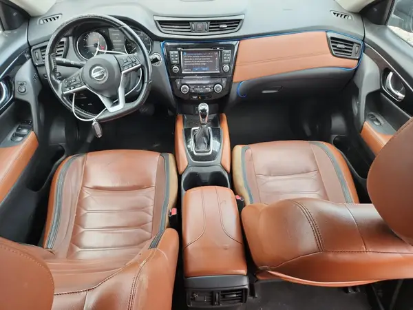 JN8AT2MTXHW150514 2017 NISSAN ROGUE - Image 8