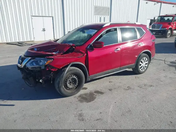 JN8AT2MTXHW384751 2017 NISSAN ROGUE - Image 2