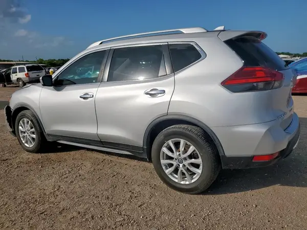 JN8AT2MTXHW385382 2017 NISSAN ROGUE - Image 2