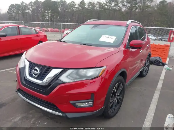 JN8AT2MTXHW385883 2017 NISSAN ROGUE - Image 2