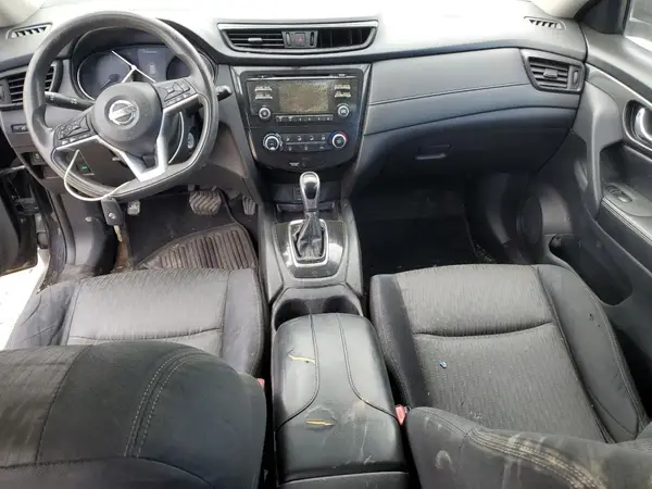 JN8AT2MTXHW385902 2017 NISSAN ROGUE - Image 8