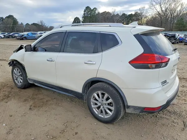 JN8AT2MTXHW386399 2017 NISSAN ROGUE - Image 2