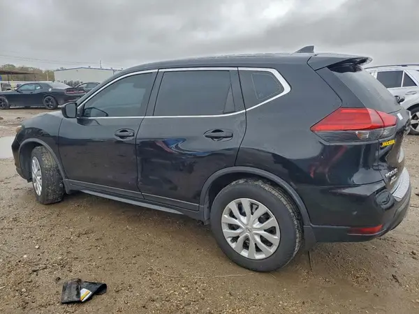 JN8AT2MTXHW386452 2017 NISSAN ROGUE - Image 2