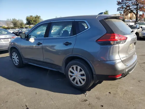 JN8AT2MTXHW387696 2017 NISSAN ROGUE - Image 2