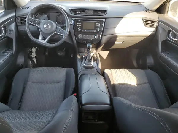 JN8AT2MTXHW387696 2017 NISSAN ROGUE - Image 8