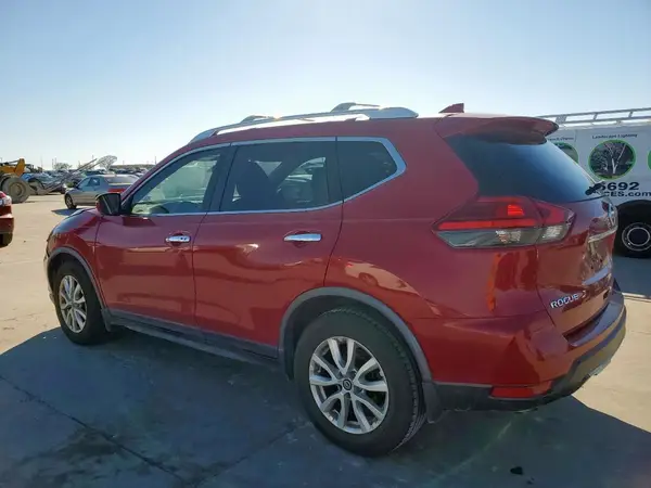 JN8AT2MTXHW392378 2017 NISSAN ROGUE - Image 2