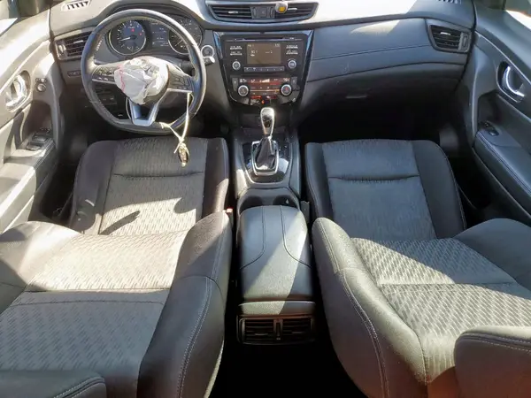 JN8AT2MTXHW392378 2017 NISSAN ROGUE - Image 8