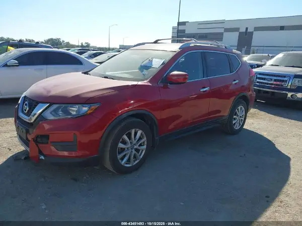 JN8AT2MTXHW392901 2017 NISSAN ROGUE - Image 2