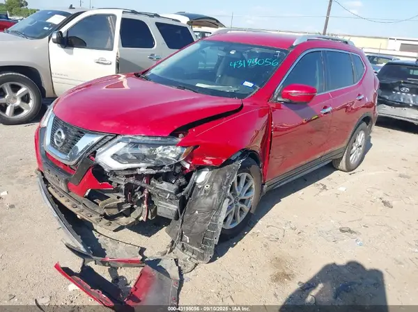 JN8AT2MTXHW393885 2017 NISSAN ROGUE - Image 2