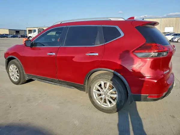 JN8AT2MTXHW394342 2017 NISSAN ROGUE - Image 2