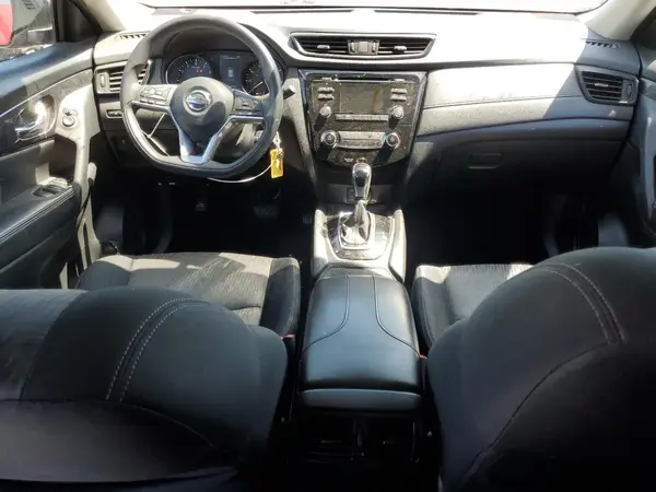 JN8AT2MTXHW395068 2017 NISSAN ROGUE - Image 8
