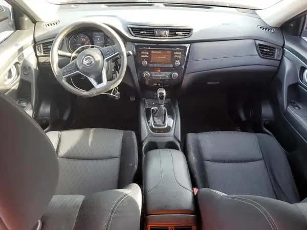 JN8AT2MTXHW396091 2017 NISSAN ROGUE - Image 8