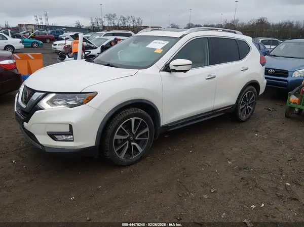 JN8AT2MTXHW397113 2017 NISSAN ROGUE - Image 2