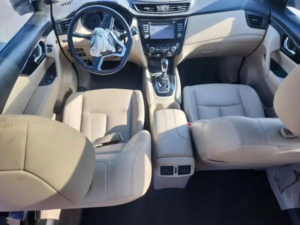 JN8AT2MTXHW397502 2017 NISSAN ROGUE - Image 8