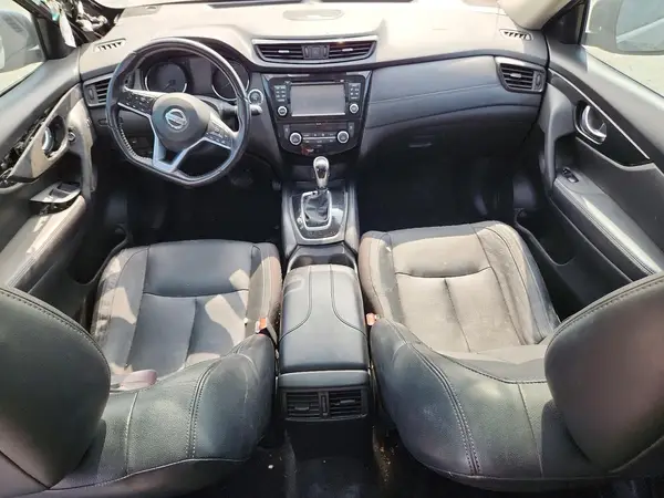 JN8AT2MTXHW398536 2017 NISSAN ROGUE - Image 8