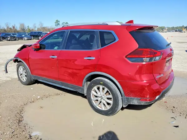 JN8AT2MTXHW399296 2017 NISSAN ROGUE - Image 2
