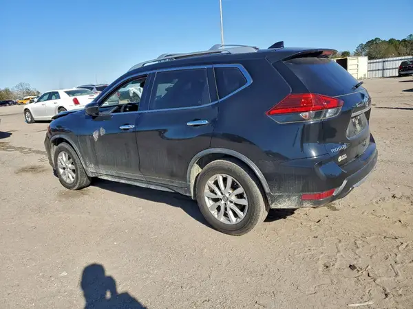 JN8AT2MTXHW400110 2017 NISSAN ROGUE - Image 2
