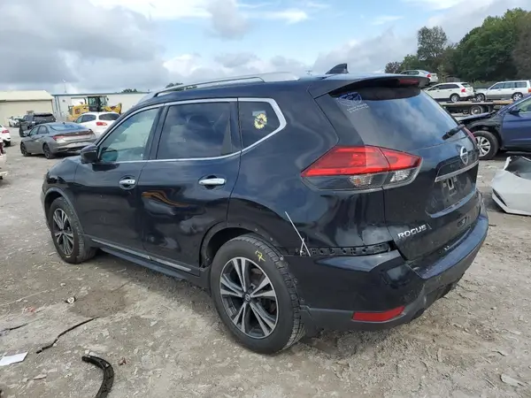 JN8AT2MTXHW405629 2017 NISSAN ROGUE - Image 2