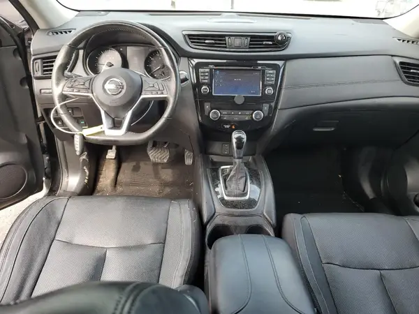 JN8AT2MTXHW405629 2017 NISSAN ROGUE - Image 8