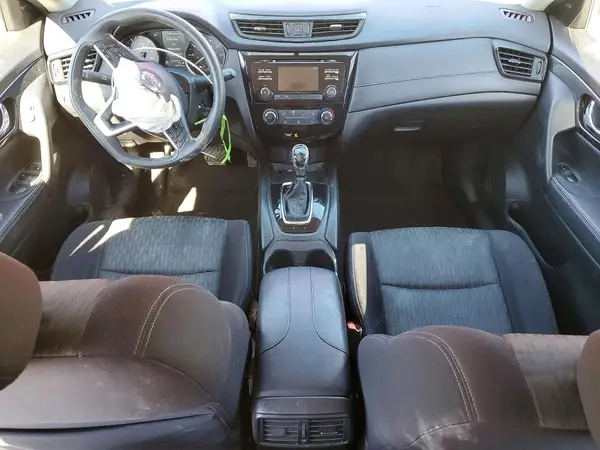 JN8AT2MTXHW406134 2017 NISSAN ROGUE - Image 8