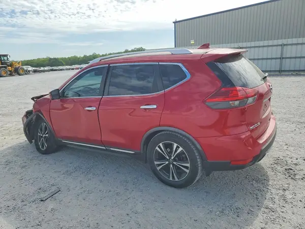 JN8AT2MTXHW406764 2017 NISSAN ROGUE - Image 2