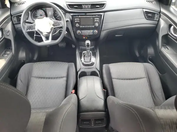 JN8AT2MTXHW406831 2017 NISSAN ROGUE - Image 8