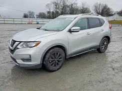 JN8AT2MTXJW453475 2018 NISSAN ROGUE