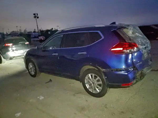 JN8AT2MTXJW455095 2018 NISSAN ROGUE - Image 2