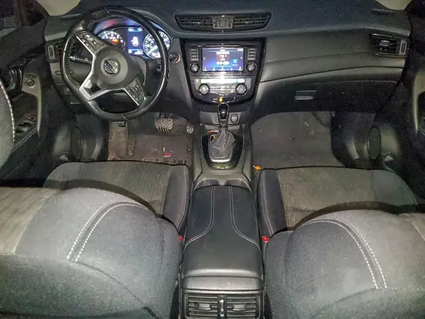 JN8AT2MTXJW455095 2018 NISSAN ROGUE - Image 8